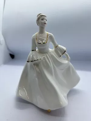 Buy Lovely Vintage Coalport Bone China Figurine  Gwen  12.5 Cm • 6£