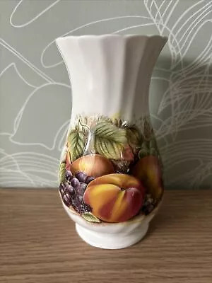Buy Aynsley Orchard Gold Flower Vase Fine Bone China - White • 10£