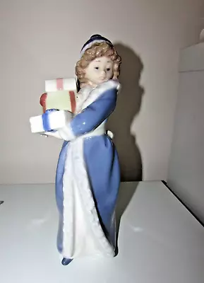 Buy Nao By Lladro Figurine 'Christmas Time' #0484 Girl With Presents 1985 • 48£