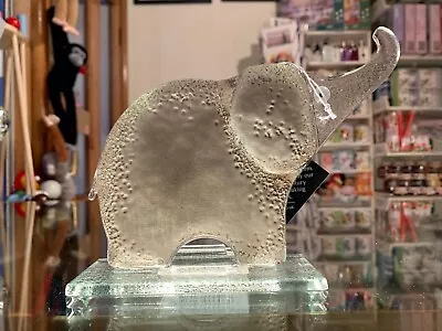 Buy Fused Glass Ornament Elephant Trunk Up Grey - Nobilé Glassware - 2122-20 • 36.99£