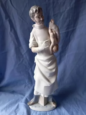 Buy Vintage 1971-1998 Retired Lladro Male Obstetrician Holding New Born Baby. • 85£