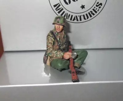 Buy THOMAS GUNN SS124 - SS Soldier With Mess Tin • 0.99£