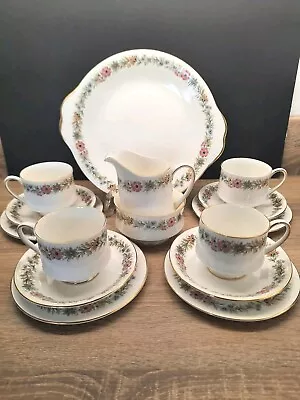 Buy Vintage Royal Albert Paragon Belinda 15 Piece Tea Set  • 18£