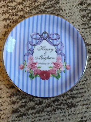 Buy Halcyon Days Bone China Harry & Megan Royal Wedding Commemorative Coaster 2018 • 10£