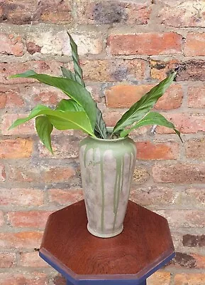 Buy Olive Ateliers Inspired Vase • 25£