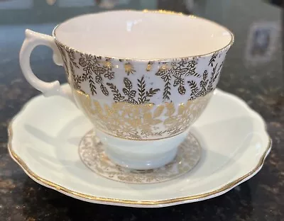 Buy Royal Vale Bone China Cup & Saucer White Blue Gold Leaf & Trim Made In England  • 18.63£
