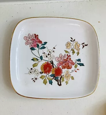 Buy Royal Vale Bone China Square Chrysanthemum Design Plate 6x6” • 6£