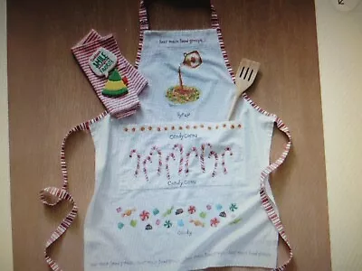 Buy Pottery Barn Elf Food Groups Holiday Adult Apron NEW IN PACKAGE • 43.80£