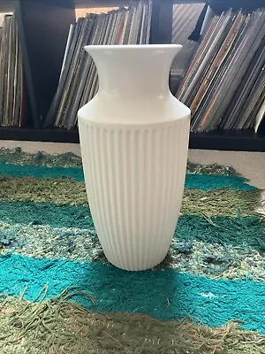 Buy HORNSEA Pottery Classic Ribbed Vase Off White 27 Cm • 10£