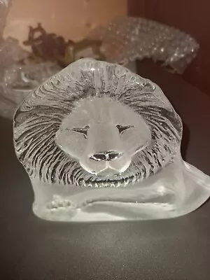 Buy Glass Lion Head By Mats Jonasson  • 25£