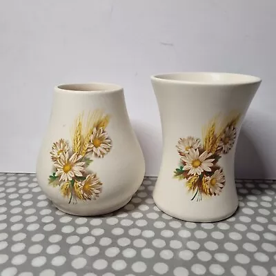 Buy Vintage Pair Of Purbeck Ceramics Swanage  Daisy And Wheat  Posey Vase • 7.99£