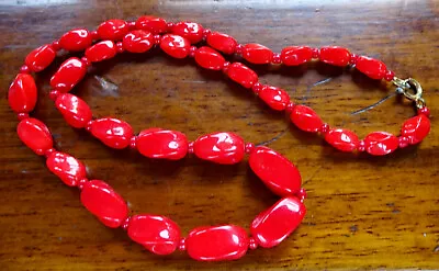 Buy Vintage C.1970s Bright Red Glass Bead Necklace -224 • 4£