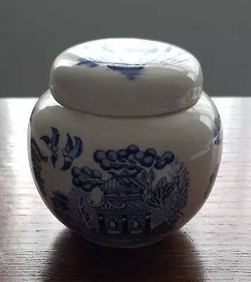 Buy Vintage Sadler Jar With Lid - Oriental Pattern - Blue/White 9 & 1/2 Cm X 10 Cm. • 0.99£
