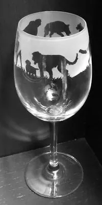 Buy IRISH WOLFHOUND Frieze Boxed 35cl Crystal Wine Glass • 17.99£