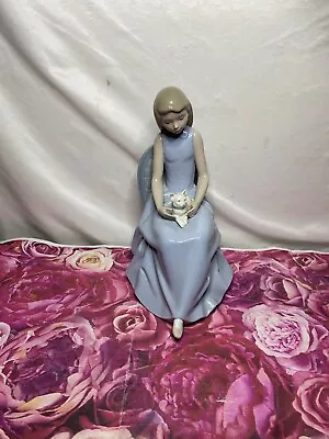 Buy Vintage Nao Lladro Lady Sitting With Car Sculpture  • 194.15£