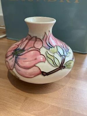 Buy Moorcroft Vase Or Pot. PLEASE READ ALL. • 10£