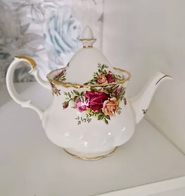 Buy Vintage Royal Albert Old County Roses Teapot - Small • 10£