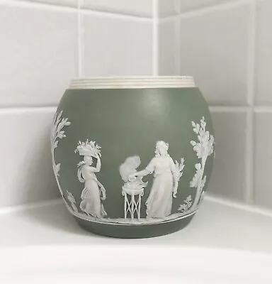 Buy Antique Green Jasperware Wedgwood Jardiniere Planter • 65£