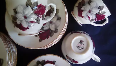 Buy Sandford Tea Set.  Red & White Flowers • 26£