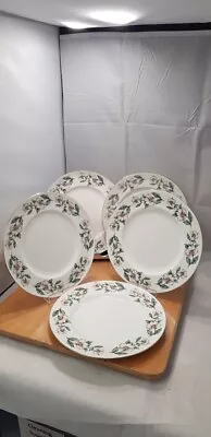 Buy Crown Staffordshire Tea Set, Christmas Rose, X5 Starter Plates  • 59£