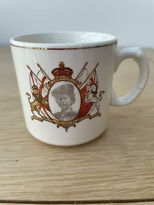 Buy Queen Elizabeth II Coronation Mug Commemorative Pottery • 1.99£