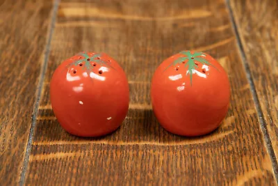 Buy Carlton Ware Tomato Pepper Pots • 9.99£