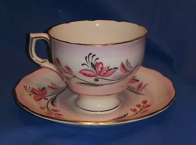 Buy Colclough Bone China Tea Cup & Saucer Pink Leaf Pattern - England • 18.63£