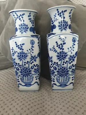 Buy Chinese Blue & White Floral Pattern Vases • 30£