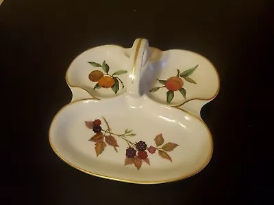 Buy Royal Worcester Evesham Gold, Handled 3-section Hors D'oeuvre Dish. • 12.99£