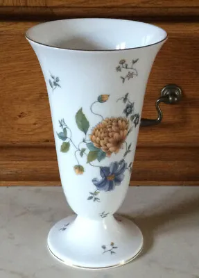 Buy Vintage Wedgwood Bone China - Rosemeade Pattern - Trumpet Vase - 7” Tall • 4.50£