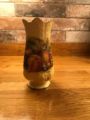 Buy Aynsley Orchard Gold Vase • 19.99£