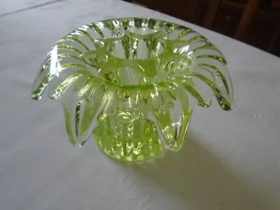 Buy Antique Sowerby Iris Posy Vase With Glass Frog Uranium • 20£