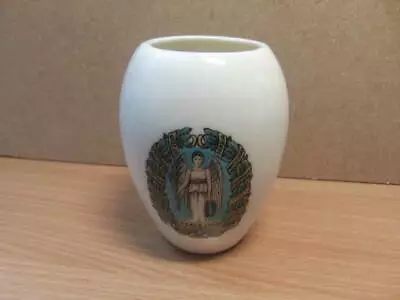 Buy W.H. Goss Crested Ceramic Urn Peace 1919 Great Britain And Dominions • 10.50£