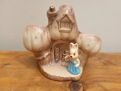 Buy Sylvac 4887 Mrs Rabbit House In The Glen Basket Vase Mushroom • 10£
