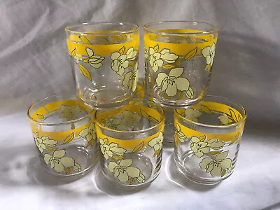 Buy VINTAGE RETRO 1970s Set Of 7 Yellow Floral Drinking Juice Water Glasses • 14.79£