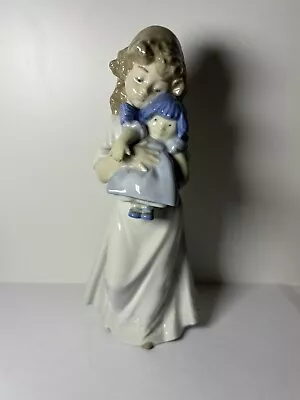 Buy Nao Lladro Girl Holding Dolly 5751 Rare And Now Retired • 12.99£
