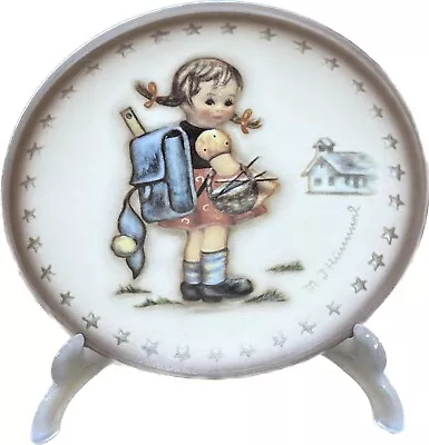 Buy Hummel Goebel School Girl Miniature Plate No. 978 8cm Boxed With Stand 2002 • 6.99£