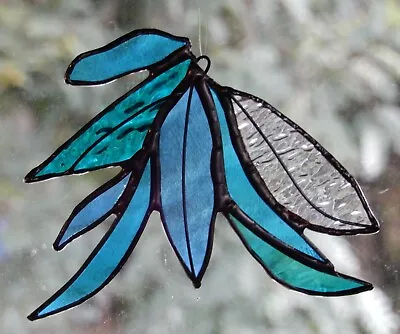 Buy PASTEL BLUE & AQUA GUM LEAVES Stained Glass Suncatcher AUSTRALIAN NATIVE DESIGNS • 24.42£