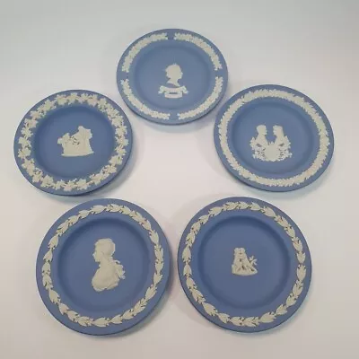 Buy 5 Wedgwood Jasperware 11cm Dish Blue Coloured Plates Of Miscellaneous Design • 24£