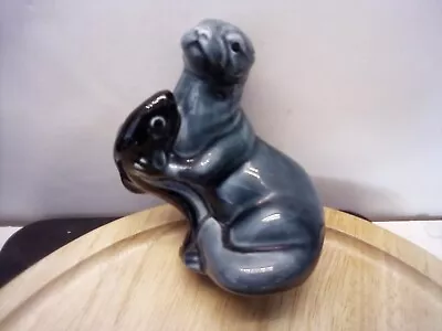 Buy POOLE POTTERY BLUE OTTER WITH FISH FIGURINE 11 Cm • 5£