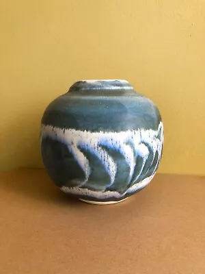 Buy Vintage Aviemore Scottish Studio Pottery Blue/White Wax Glaze Vase / Pot • 22£