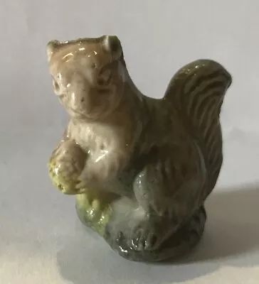 Buy Wade Whimsies Grey Squirrel With Nut Figurine • 4£