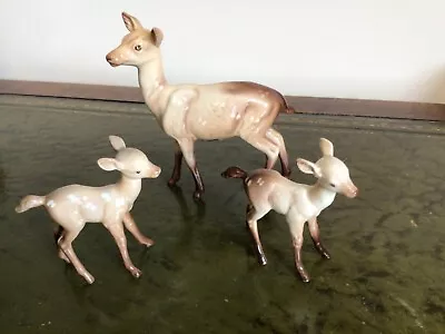 Buy Beswick Hind And Two Fawns • 45£