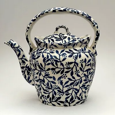 Buy Fantastic Price Kensington Victoriana Blue White Teapot 1l Capacity • 20£