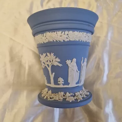 Buy Wedgewood Blue Jasperware Vase • 5£