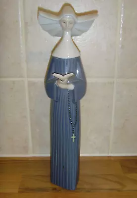 Buy Lladro Nun Reading A Bible Titled Prayful Moment Model Number 5500 • 49.99£