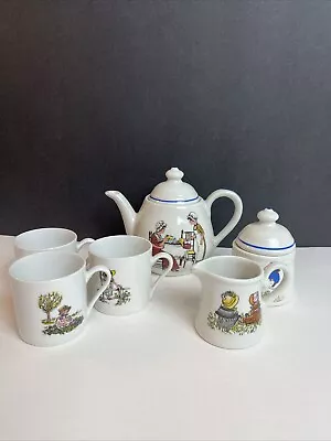 Buy CHILDREN'S CHINA TEA SET MOTHER GOOSE METROPOLITAN MUSEUM OF ART 3 Cups, Pot,C&S • 18.63£