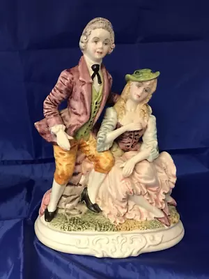 Buy Capodimonte Porcelain Figurine Of A Romantic Young Man And Women - FREE POSTAGE • 35£