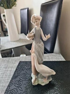 Buy Lladro Figurines Vintage Lady Girl Feeding Duck Goose Swan With Bowl 5 G21 H Vy • 25£