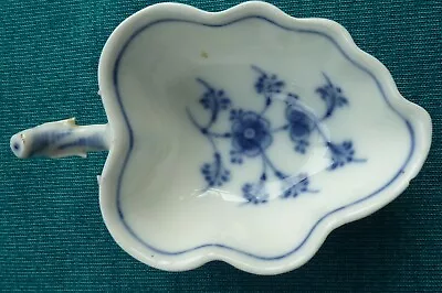 Buy Vintage Small Royal Copenhagen Blue & White Pickle Dish • 19.99£